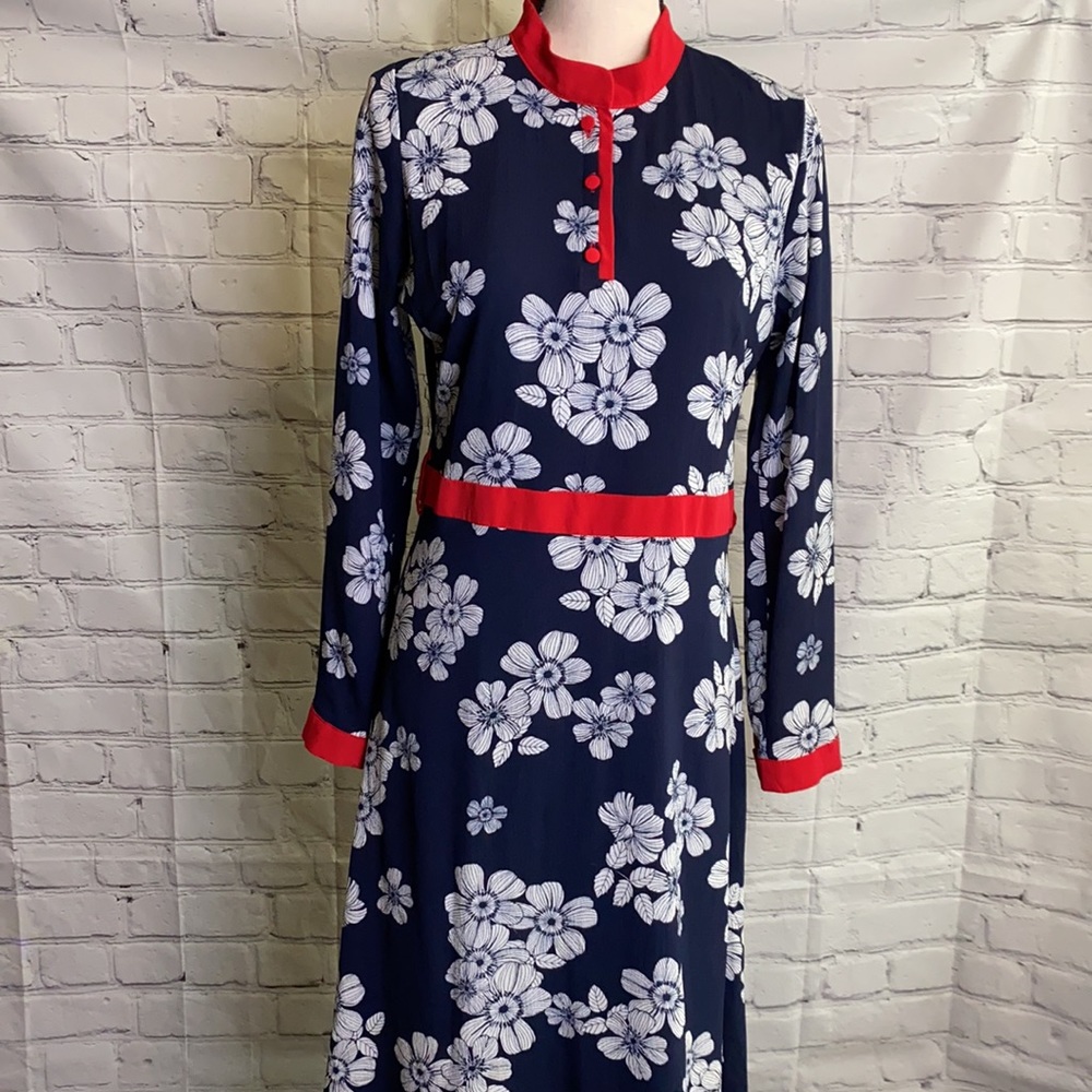 Bold Floral Maxi Dress with long sleeves